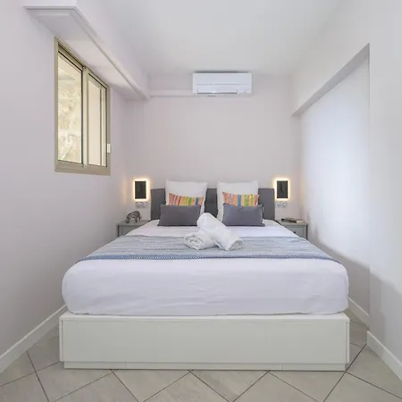 Les Miradors, De 2 En Rdc, Jardin Privatif, Piscine, Vue Et Parking Lejlighed *