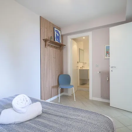 Les Miradors, De 2 En Rdc, Jardin Privatif, Piscine, Vue Et Parking Appartement Menton